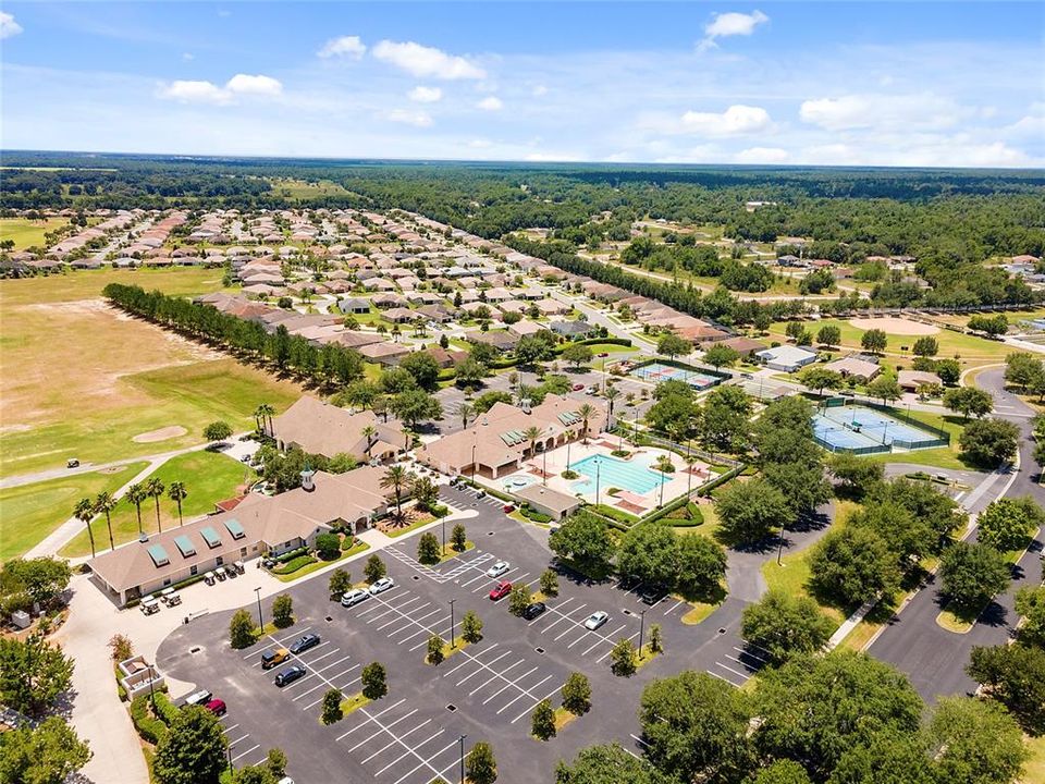 Active With Contract: $415,000 (4 beds, 3 baths, 2864 Square Feet)
