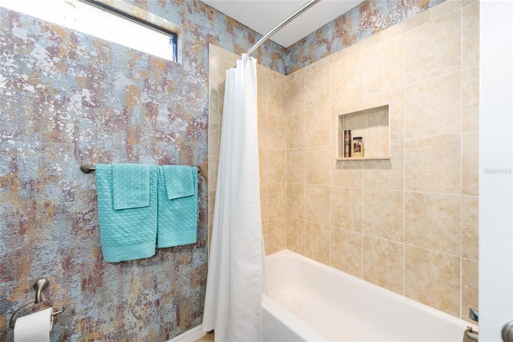 Active With Contract: $415,000 (4 beds, 3 baths, 2864 Square Feet)