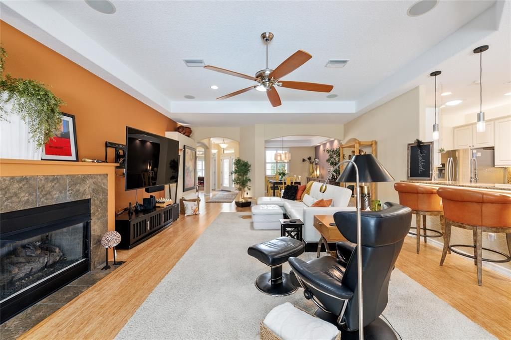 Active With Contract: $415,000 (4 beds, 3 baths, 2864 Square Feet)