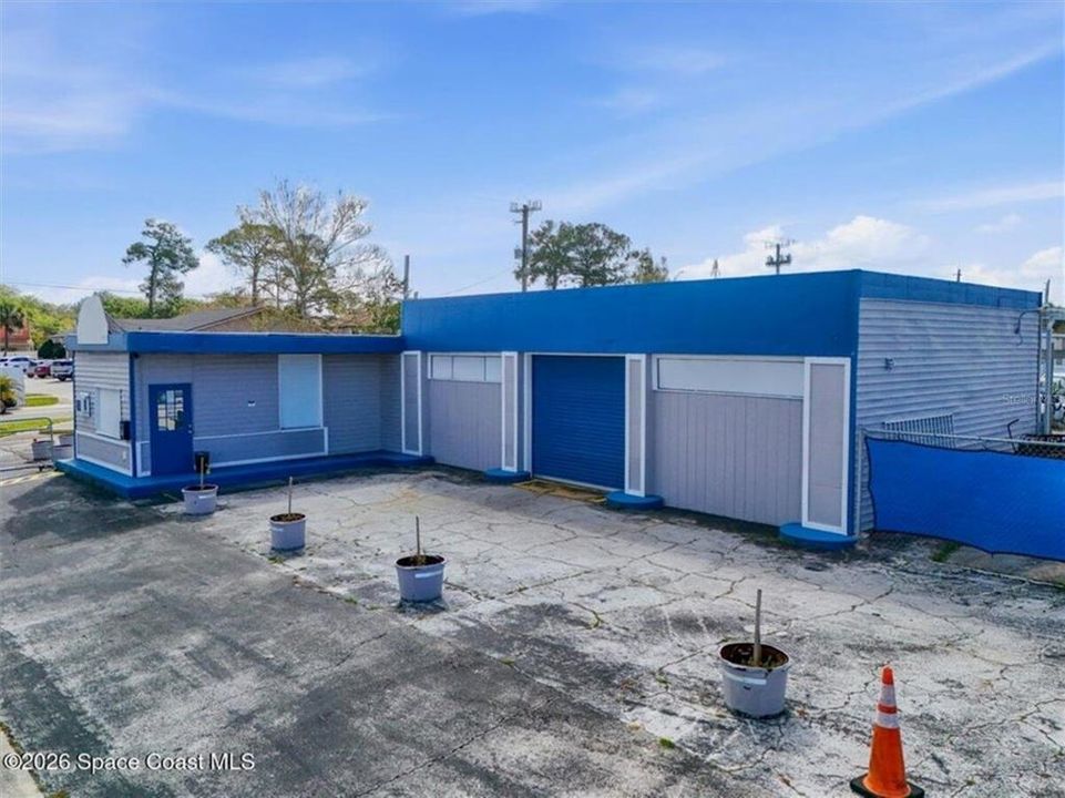 For Sale: $630,000 (0 beds, 0 baths, 1866 Square Feet)