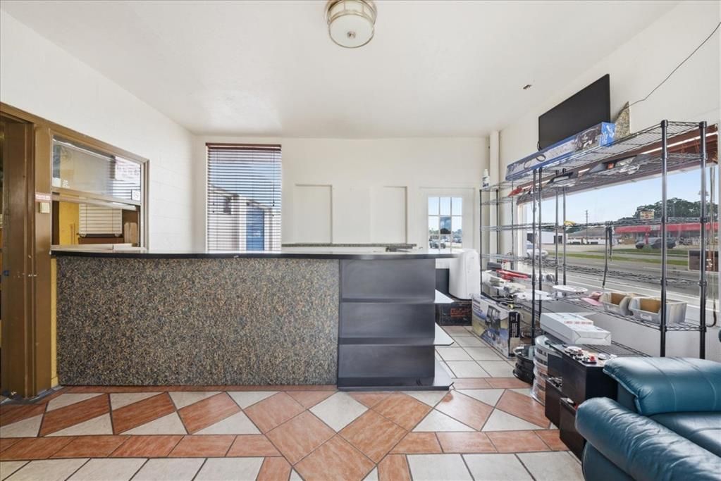 For Sale: $630,000 (0 beds, 0 baths, 1866 Square Feet)
