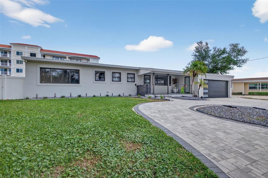 Activo con contrato: $1,125,000 (3 camas, 2 baños, 1807 Pies cuadrados)
