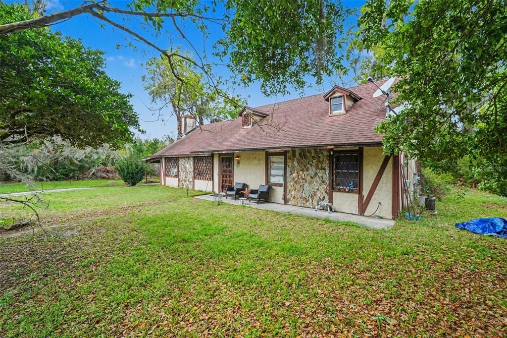 Active With Contract: $225,000 (3 beds, 1 baths, 1858 Square Feet)