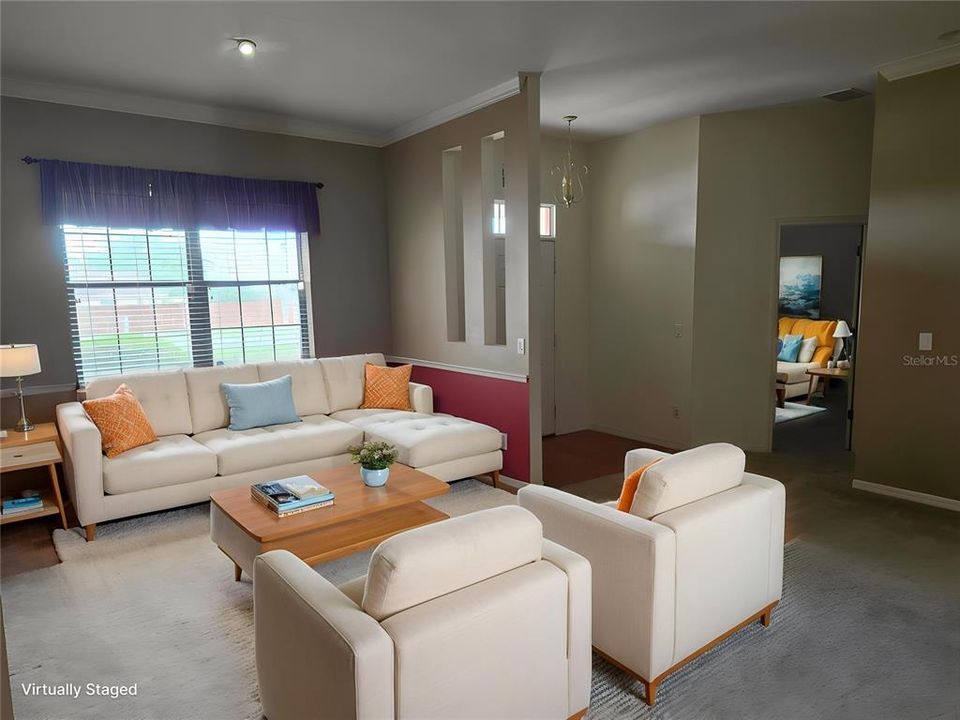 Activo con contrato: $350,000 (3 camas, 2 baños, 2259 Pies cuadrados)