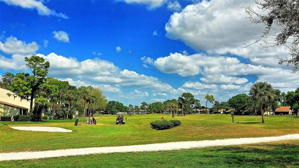 出租: $2,600 (2 贝兹, 2 浴室, 990 平方英尺)