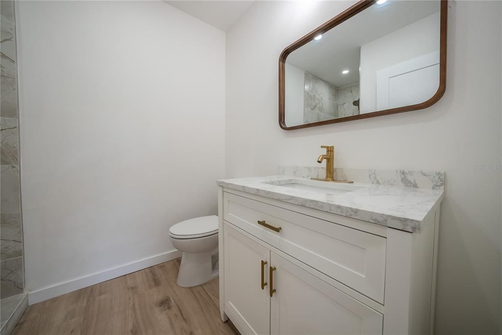 For Sale: $249,900 (2 beds, 2 baths, 1200 Square Feet)