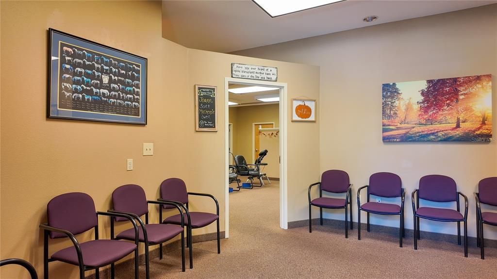 На продажу: $1,100,000 (0 спален, 0 ванн, 4700 Квадратных фут)