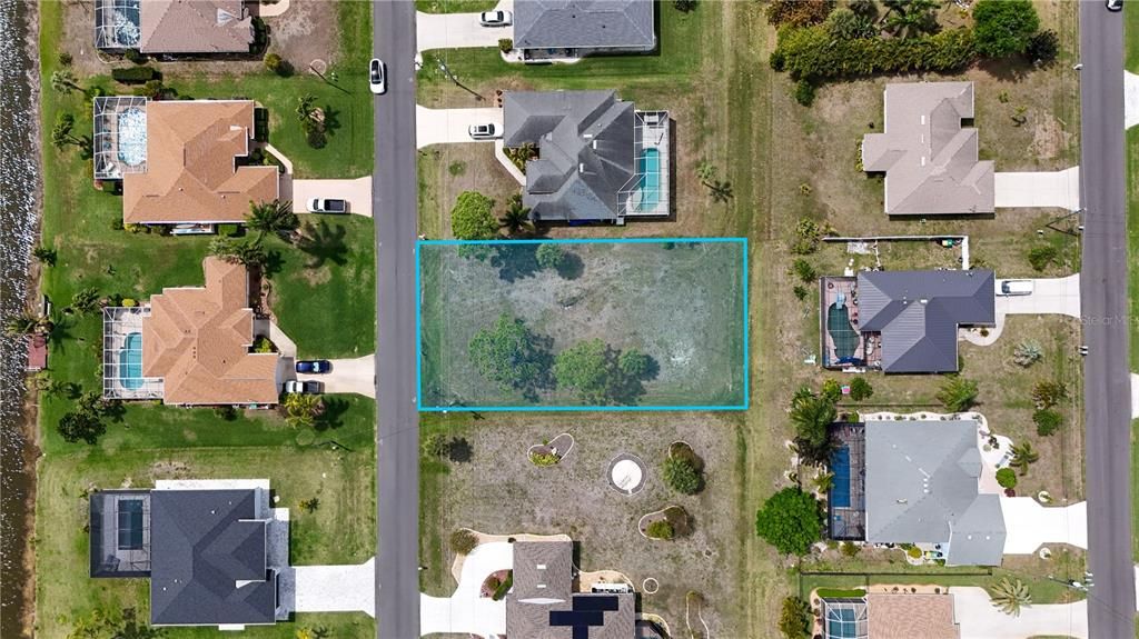 待售: $35,990 (0.20 acres)