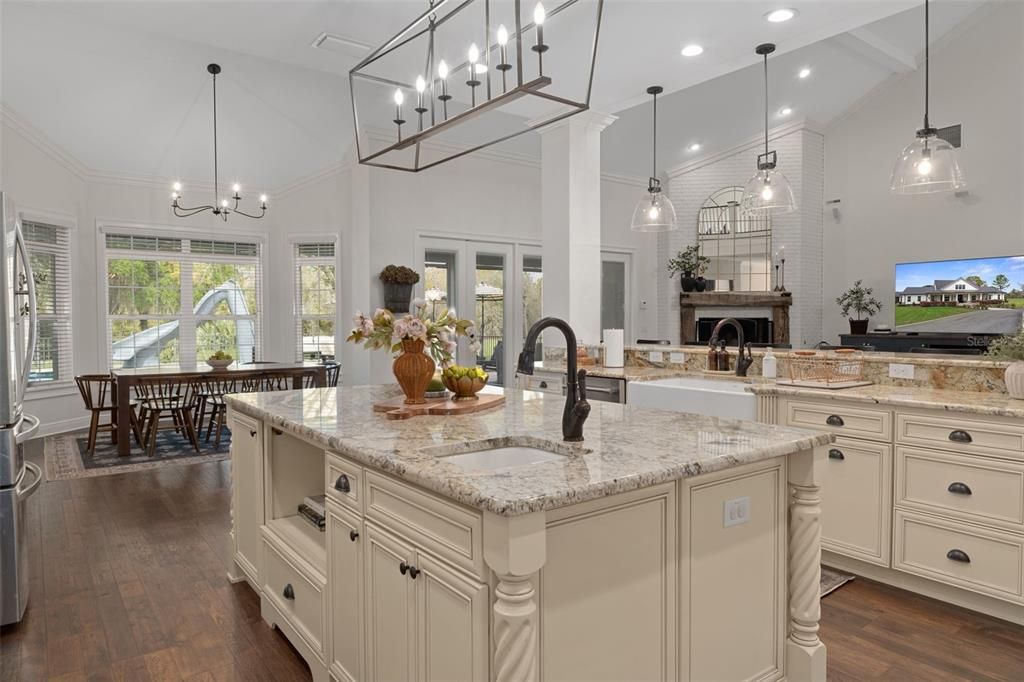 For Sale: $3,200,000 (4 beds, 4 baths, 4647 Square Feet)