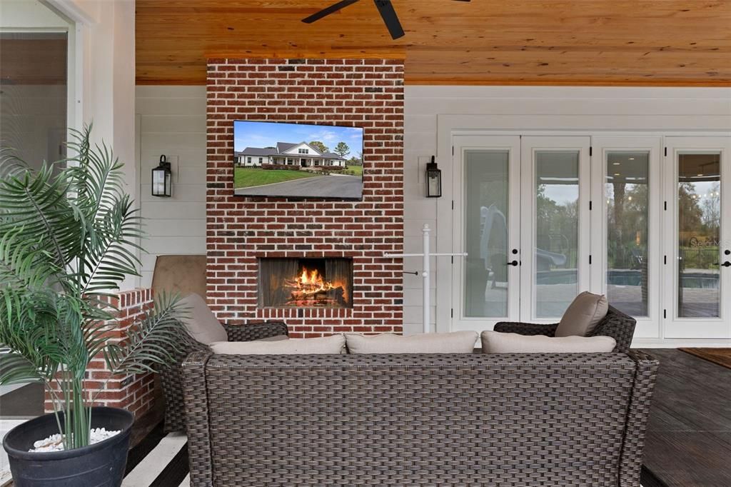 For Sale: $3,200,000 (4 beds, 4 baths, 4647 Square Feet)