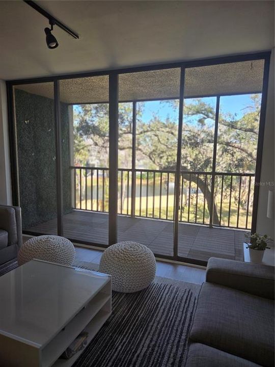 For Rent: $2,300 (2 beds, 2 baths, 1250 Square Feet)