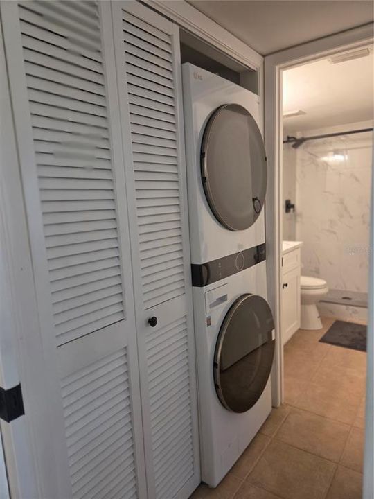 For Rent: $2,300 (2 beds, 2 baths, 1250 Square Feet)
