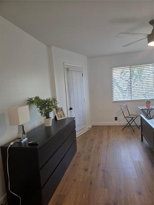 For Rent: $2,300 (2 beds, 2 baths, 1250 Square Feet)
