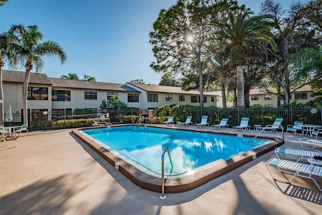 For Rent: $2,300 (2 beds, 2 baths, 1250 Square Feet)