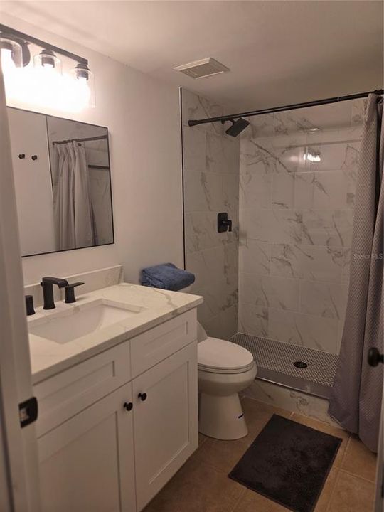 For Rent: $2,300 (2 beds, 2 baths, 1250 Square Feet)