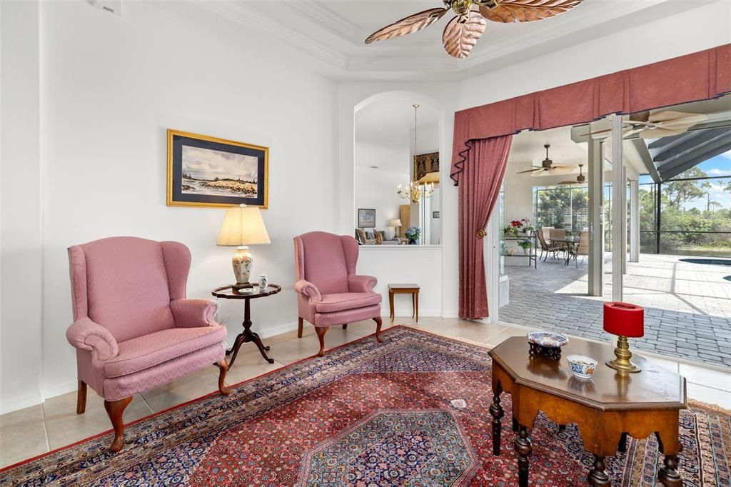 Activo con contrato: $950,000 (4 camas, 3 baños, 2921 Pies cuadrados)