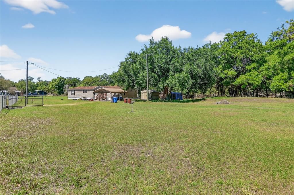 На продажу: $299,000 (3 спален, 2 ванн, 1968 Квадратных фут)