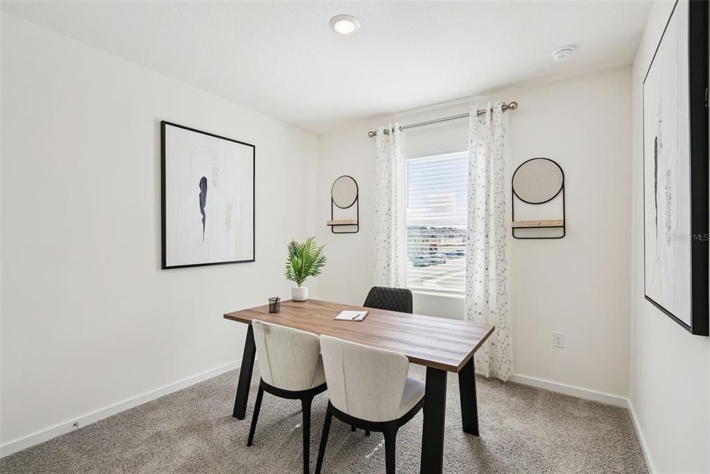Activo con contrato: $344,990 (3 camas, 2 baños, 1530 Pies cuadrados)