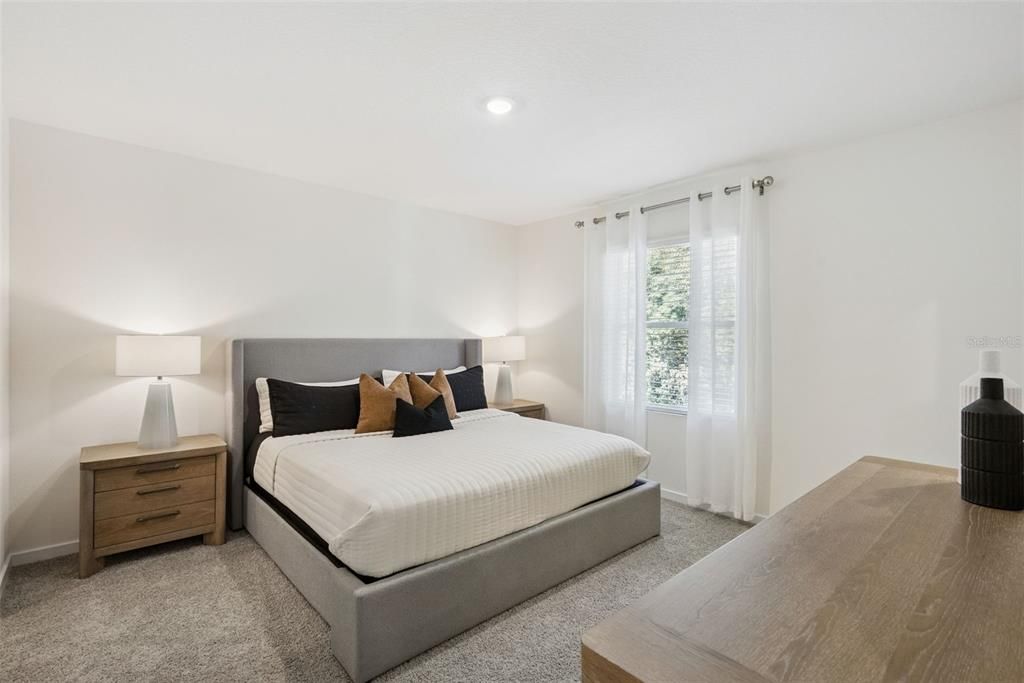 Activo con contrato: $344,990 (3 camas, 2 baños, 1530 Pies cuadrados)