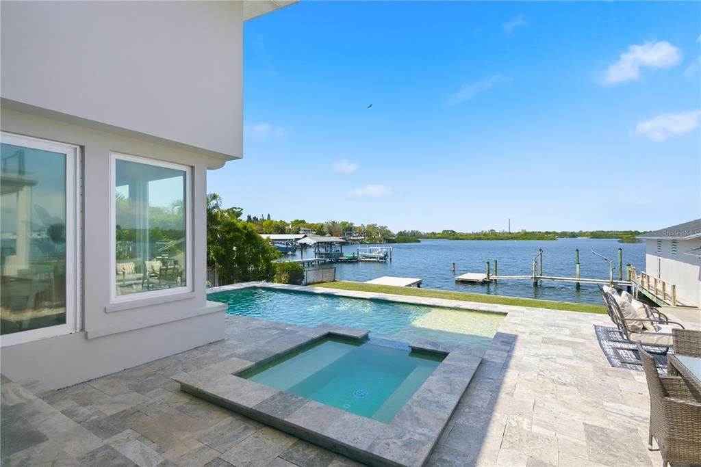 For Sale: $2,575,000 (4 beds, 4 baths, 5460 Square Feet)