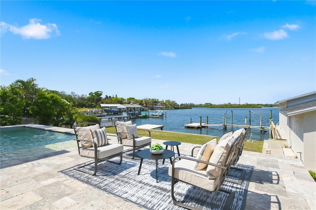 For Sale: $2,575,000 (4 beds, 4 baths, 5460 Square Feet)