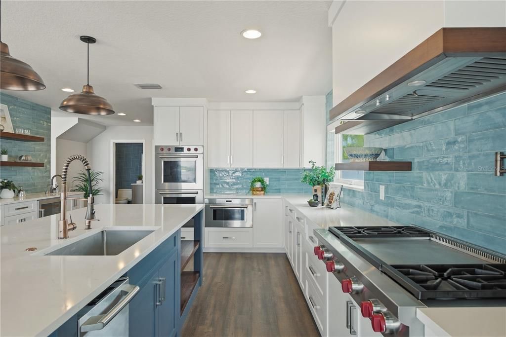 For Sale: $2,575,000 (4 beds, 4 baths, 5460 Square Feet)