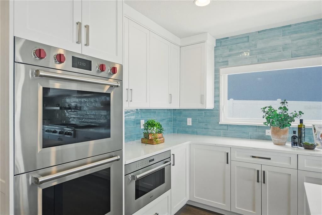 For Sale: $2,575,000 (4 beds, 4 baths, 5460 Square Feet)