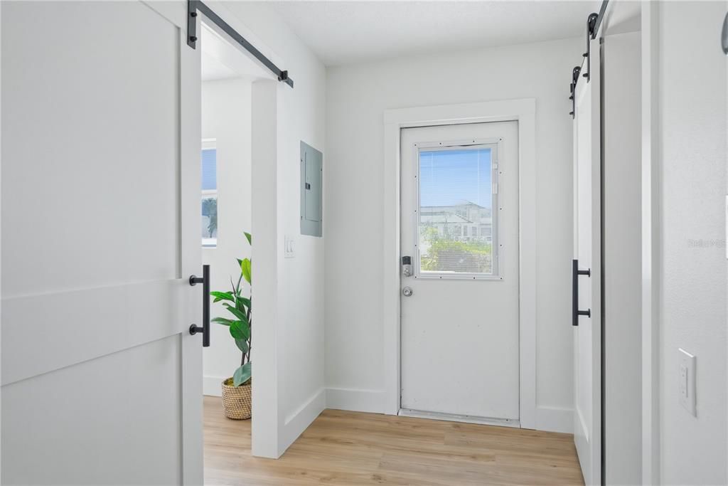For Sale: $2,575,000 (4 beds, 4 baths, 5460 Square Feet)