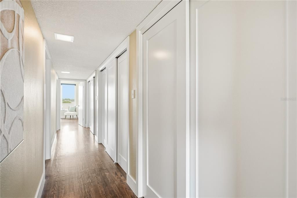 For Sale: $2,575,000 (4 beds, 4 baths, 5460 Square Feet)