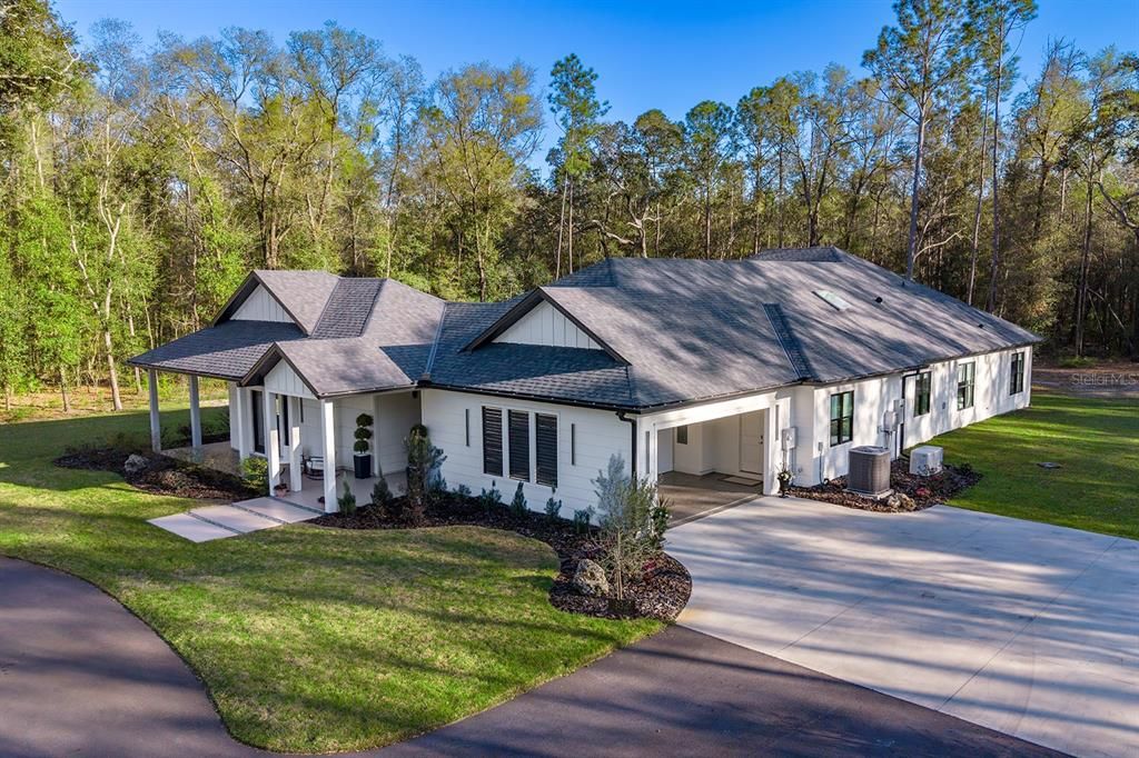 For Sale: $1,035,000 (4 beds, 3 baths, 3117 Square Feet)