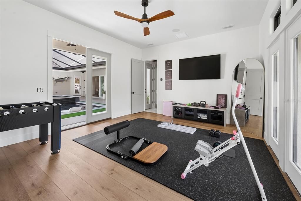 For Sale: $1,035,000 (4 beds, 3 baths, 3117 Square Feet)