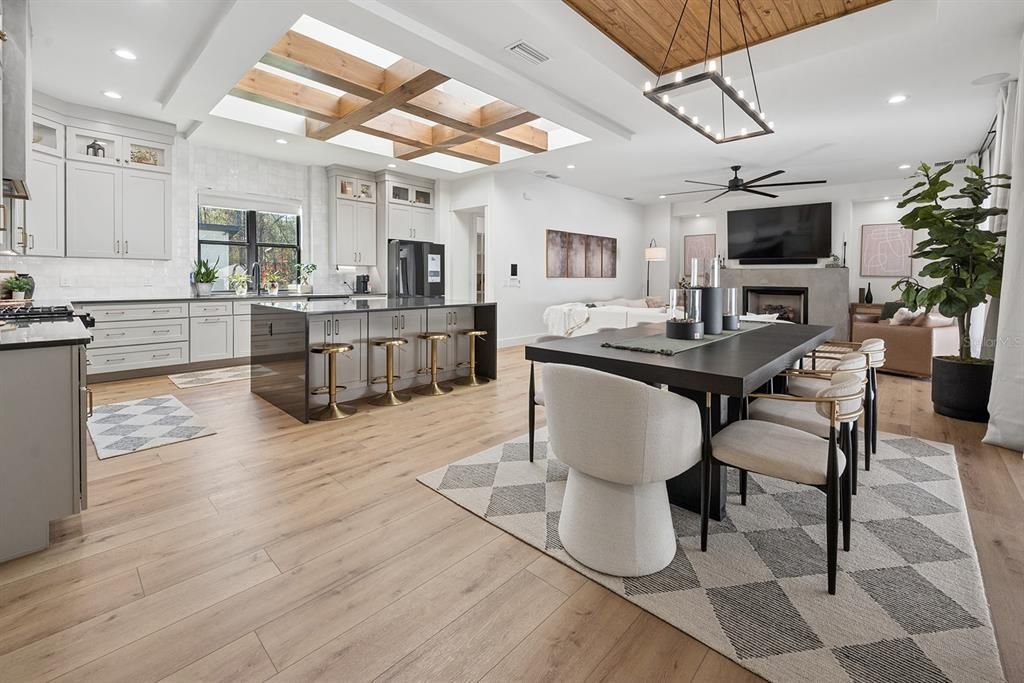 For Sale: $1,035,000 (4 beds, 3 baths, 3117 Square Feet)