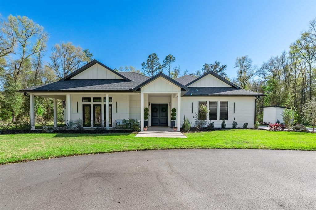 For Sale: $1,035,000 (4 beds, 3 baths, 3117 Square Feet)