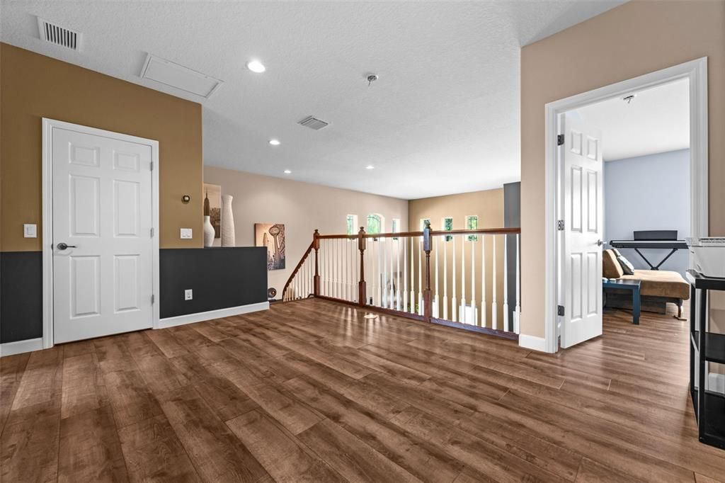 For Sale: $930,000 (4 beds, 3 baths, 3394 Square Feet)