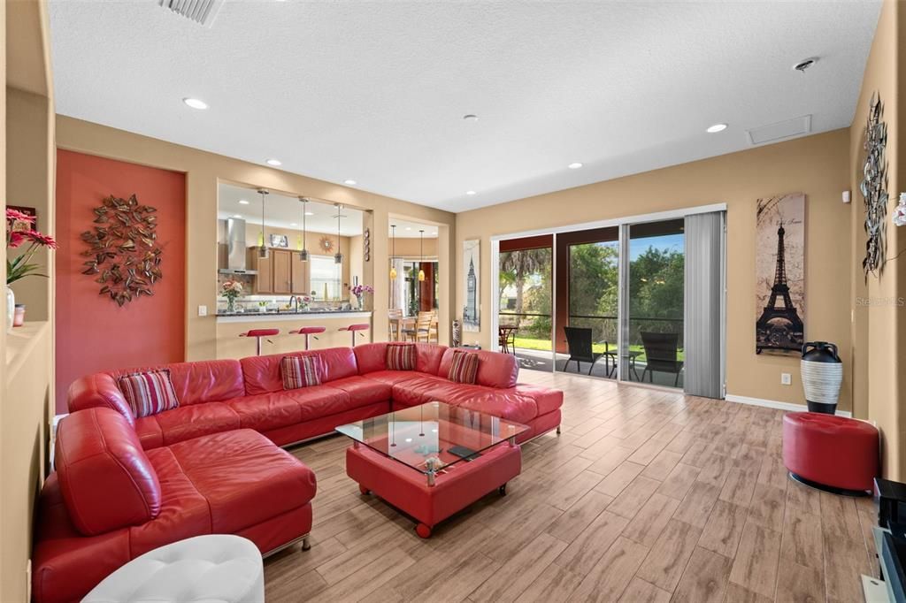 For Sale: $930,000 (4 beds, 3 baths, 3394 Square Feet)