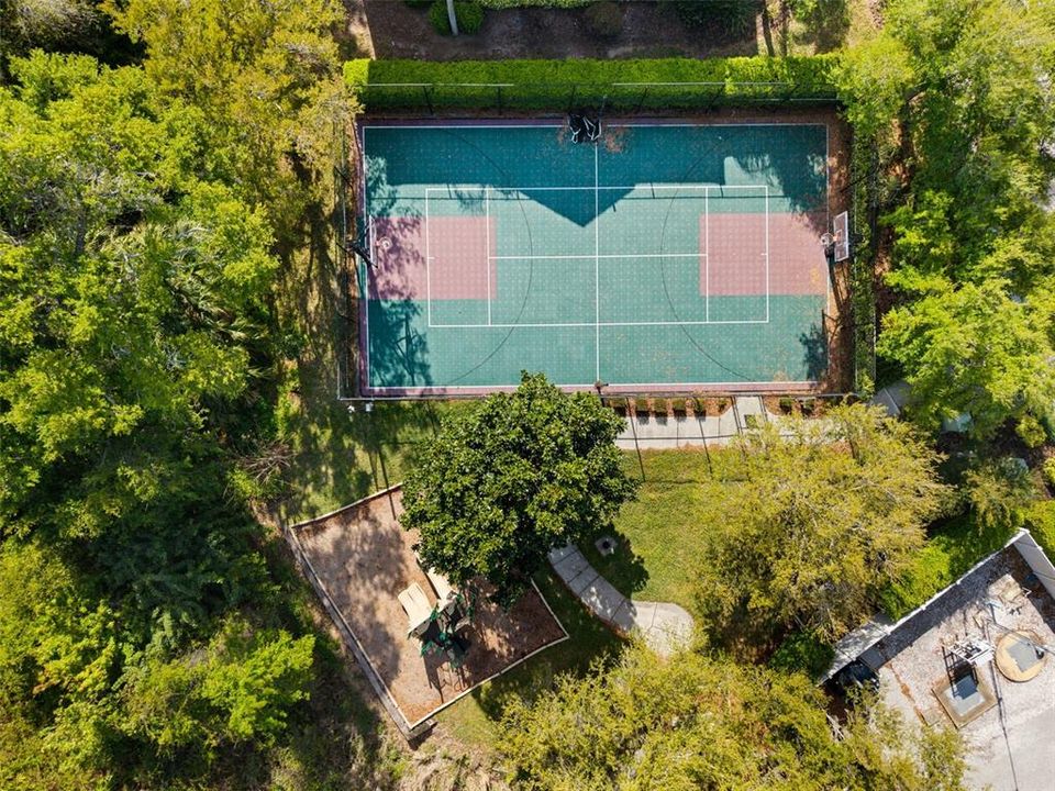 For Sale: $930,000 (4 beds, 3 baths, 3394 Square Feet)