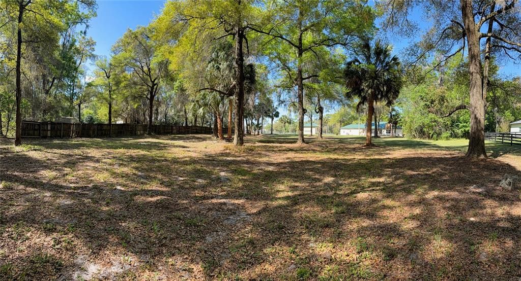 En Venta: $569,900 (3 camas, 3 baños, 2361 Pies cuadrados)