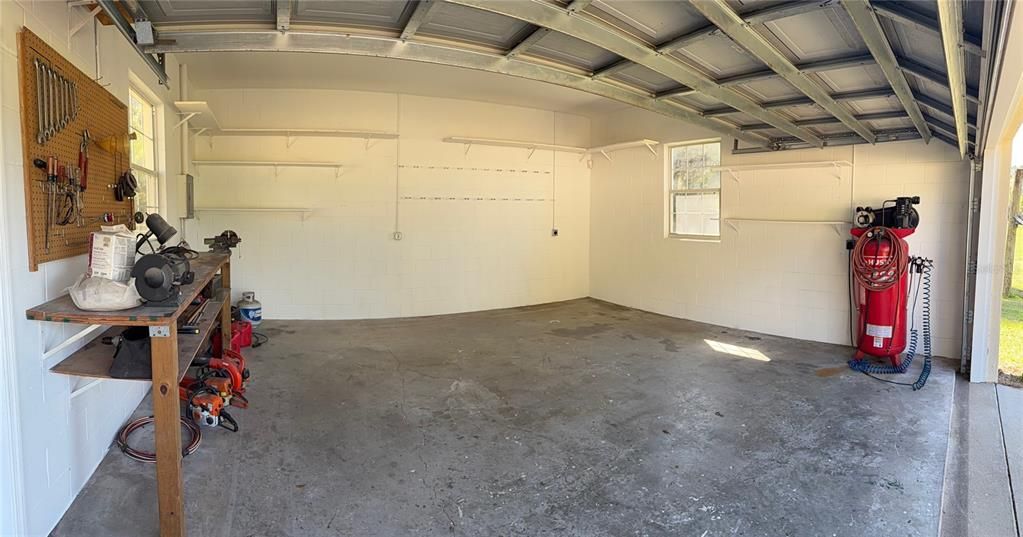 En Venta: $569,900 (3 camas, 3 baños, 2361 Pies cuadrados)