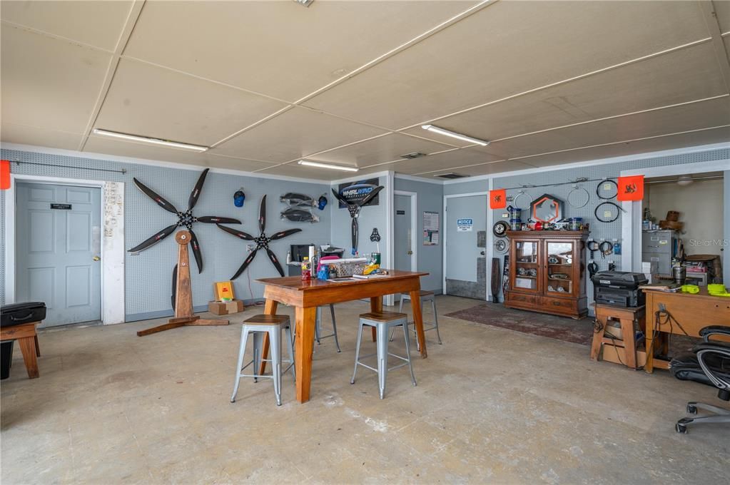 待售: $740,000 (0 贝兹, 0 浴室, 6063 平方英尺)