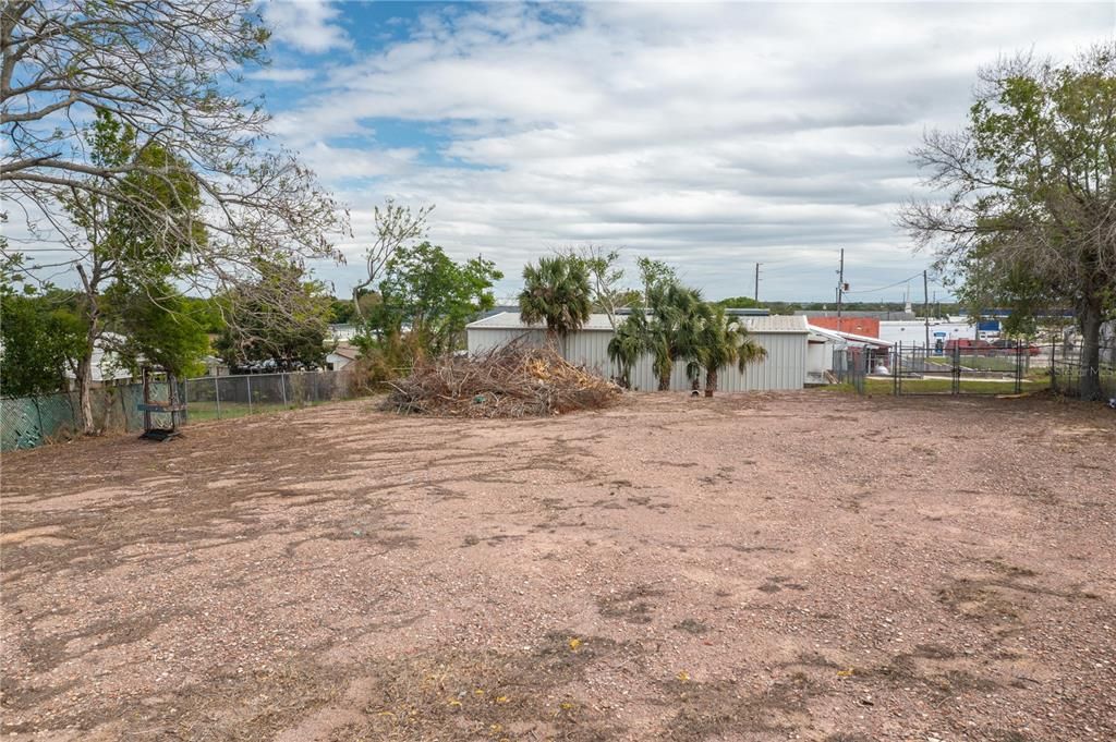 待售: $740,000 (0 贝兹, 0 浴室, 6063 平方英尺)