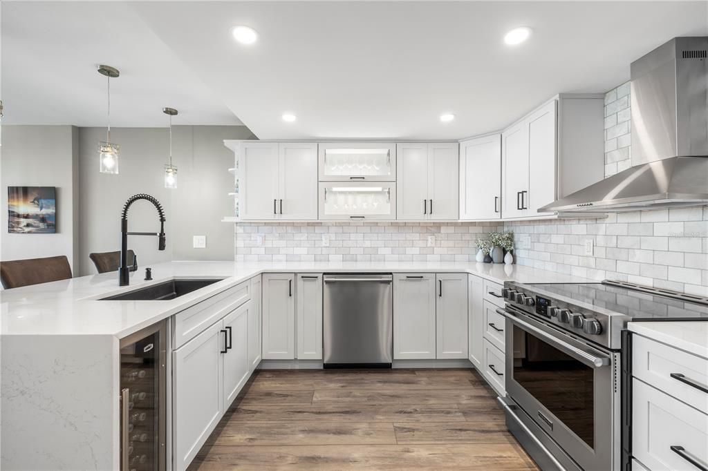 En Venta: $549,000 (2 camas, 2 baños, 1240 Pies cuadrados)