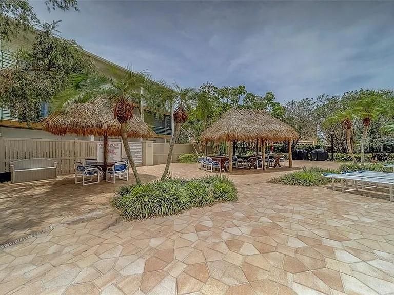 En Venta: $549,000 (2 camas, 2 baños, 1240 Pies cuadrados)