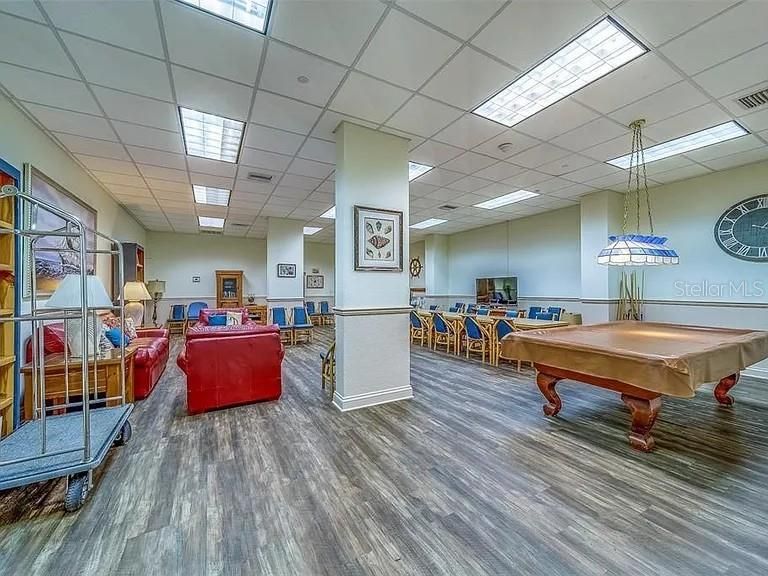 En Venta: $549,000 (2 camas, 2 baños, 1240 Pies cuadrados)