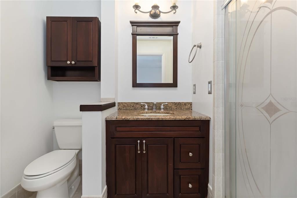 For Sale: $439,000 (2 beds, 2 baths, 1292 Square Feet)