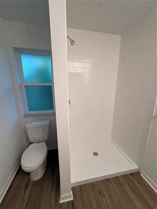 Activo con contrato: $189,900 (2 camas, 2 baños, 1100 Pies cuadrados)
