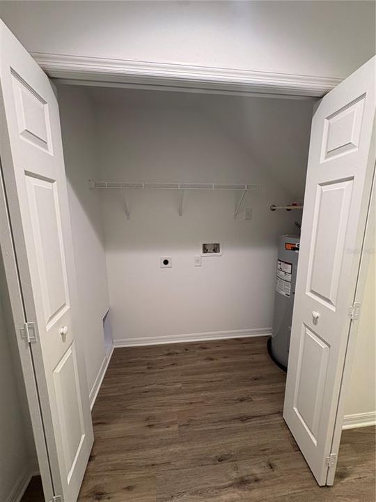 Activo con contrato: $189,900 (2 camas, 2 baños, 1100 Pies cuadrados)