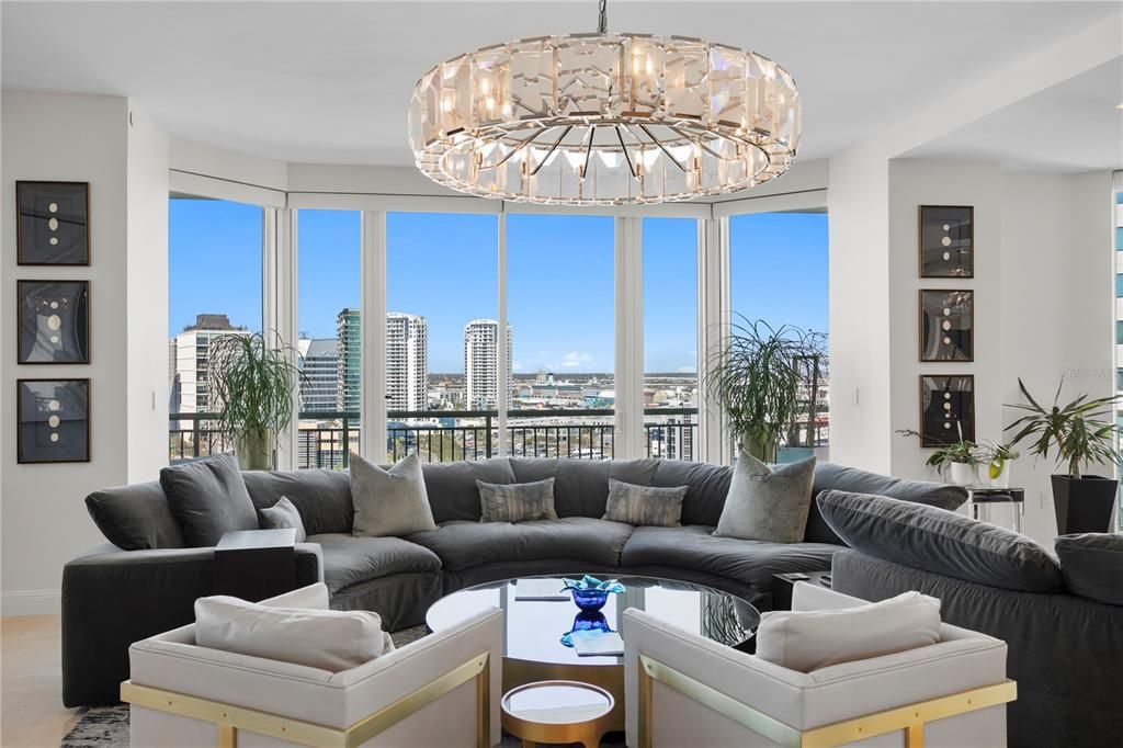 For Rent: $20,000 (4 beds, 5 baths, 4816 Square Feet)