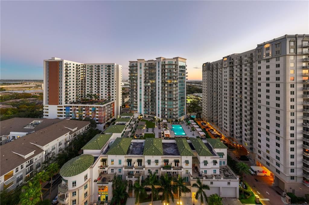 For Rent: $20,000 (4 beds, 5 baths, 4816 Square Feet)