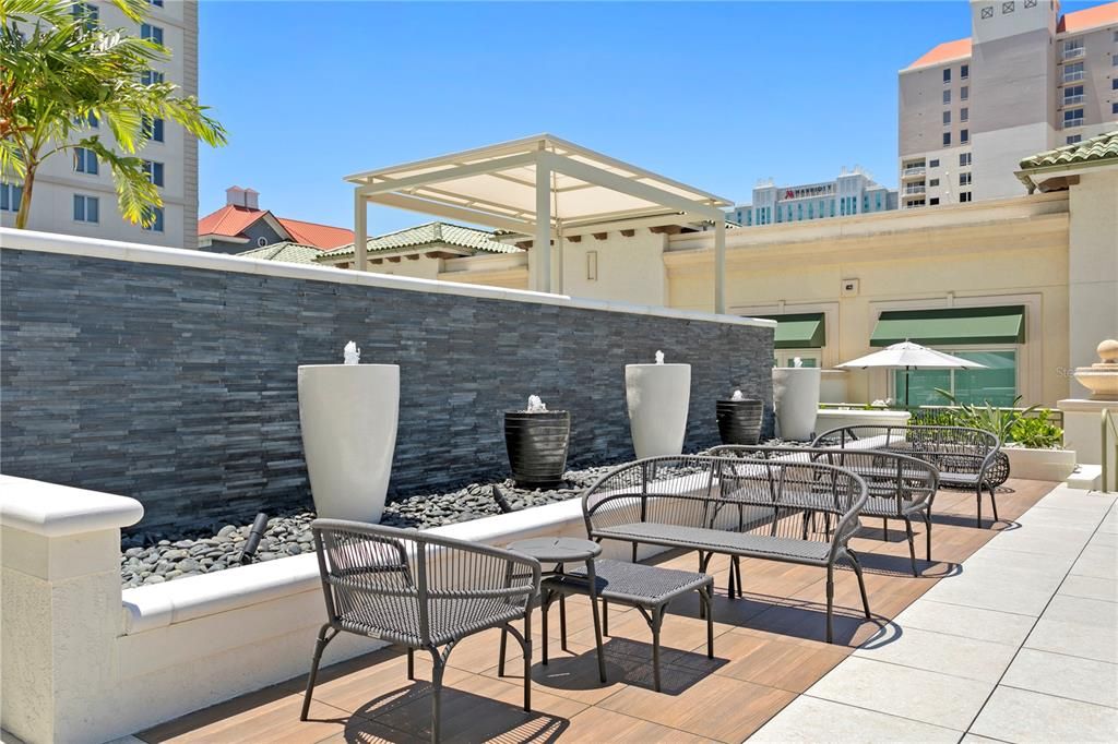 For Rent: $20,000 (4 beds, 5 baths, 4816 Square Feet)