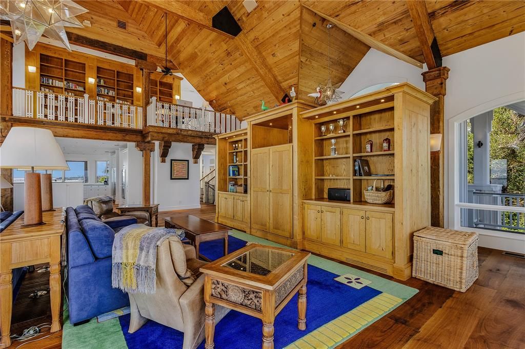 For Sale: $6,400,000 (5 beds, 5 baths, 6878 Square Feet)